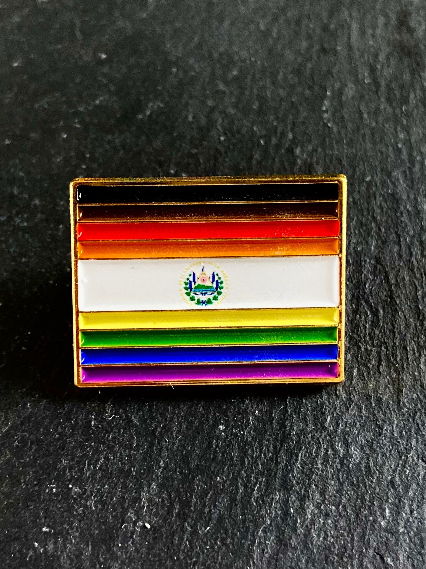Salvadoran pride flag pin